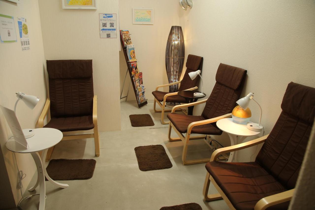 Airport Inn Naha Asahibashi Station Buitenkant foto